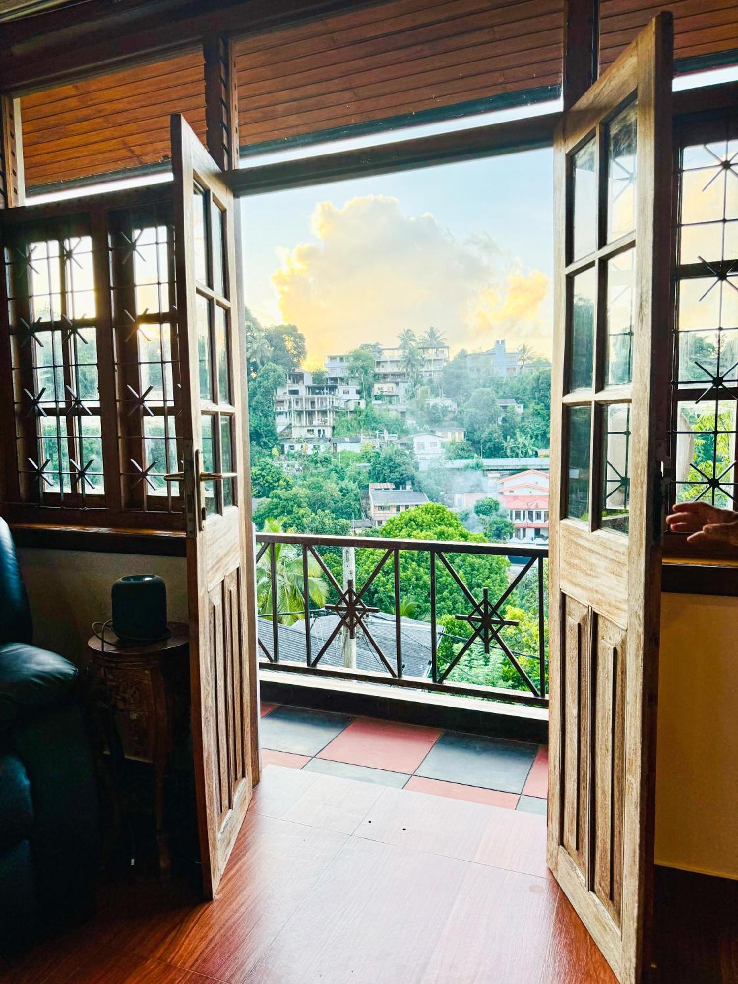 The Tenthola Kandy Exterior foto